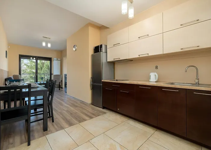 דירה Z Parkingiem & Balkonem Domowa Atmosfera W Gorskiej Scenerii By Renters *