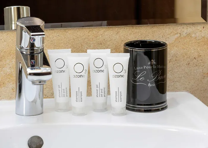 דירה Z Parkingiem & Balkonem Domowa Atmosfera W Gorskiej Scenerii By Renters ויסלאו