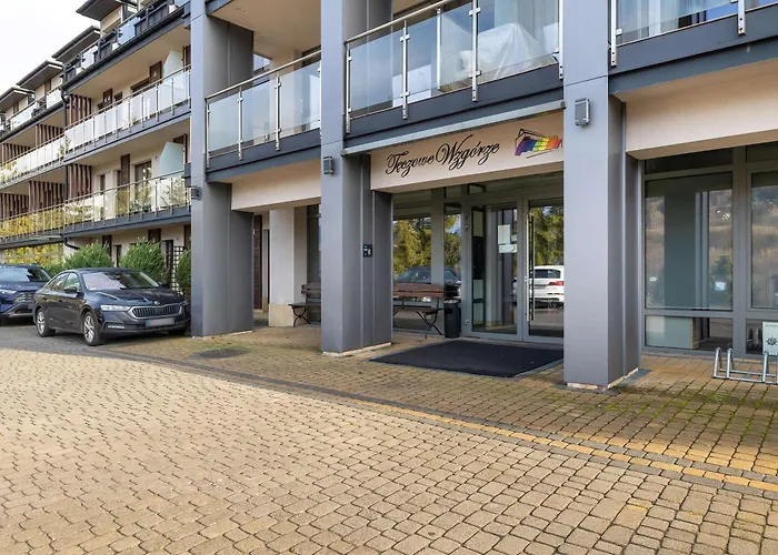 דירה Z Parkingiem & Balkonem Domowa Atmosfera W Gorskiej Scenerii By Renters ויסלאו